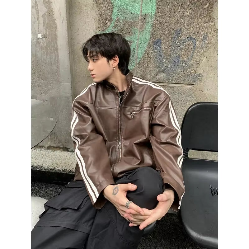 Retro Leather Jacket Men Women American Patchwork Strip Racing Outerwear Loose Hip Hop Zippers Brown PU Coat Streetwear Spring